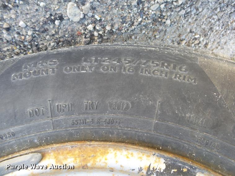 image for item DA2589 1997 Ford F150 pickup truck