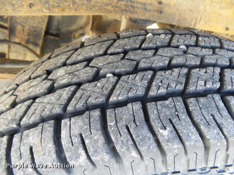 image for item DA2589 1997 Ford F150 pickup truck