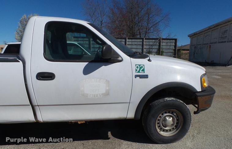 image for item DA2589 1997 Ford F150 pickup truck