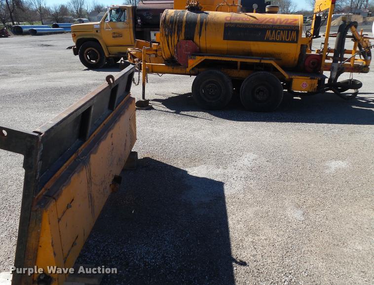 image for item DA2590 Crafco spray injection pot hole patcher