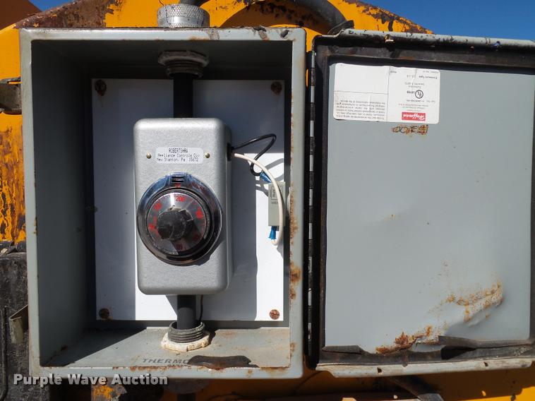 image for item DA2590 Crafco spray injection pot hole patcher