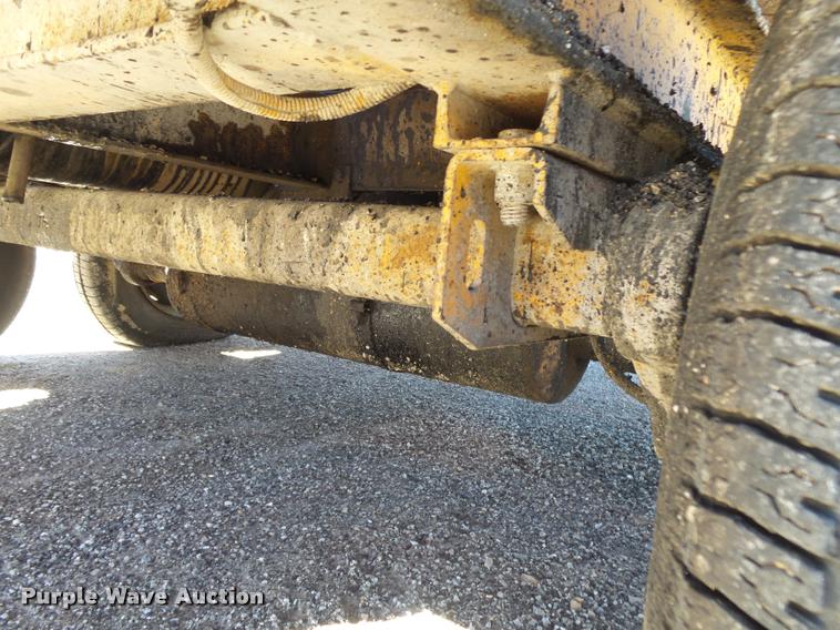 image for item DA2590 Crafco spray injection pot hole patcher