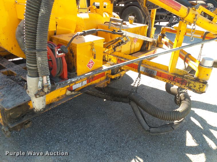 image for item DA2590 Crafco spray injection pot hole patcher