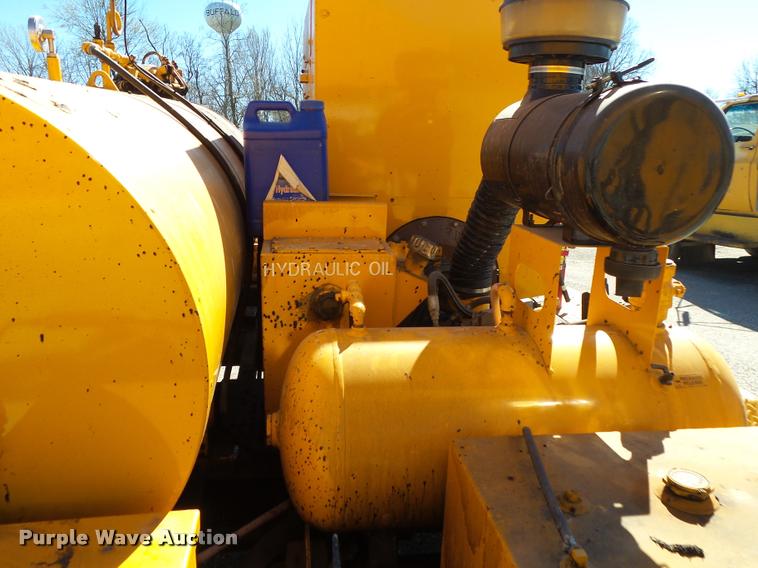 image for item DA2590 Crafco spray injection pot hole patcher