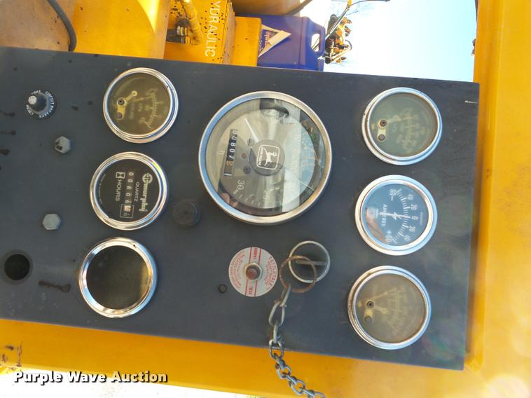 image for item DA2590 Crafco spray injection pot hole patcher