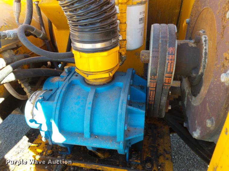 image for item DA2590 Crafco spray injection pot hole patcher