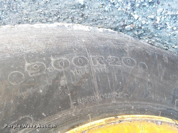 image for item DA2591 1984 Chevrolet Kodiak oil distributor truck