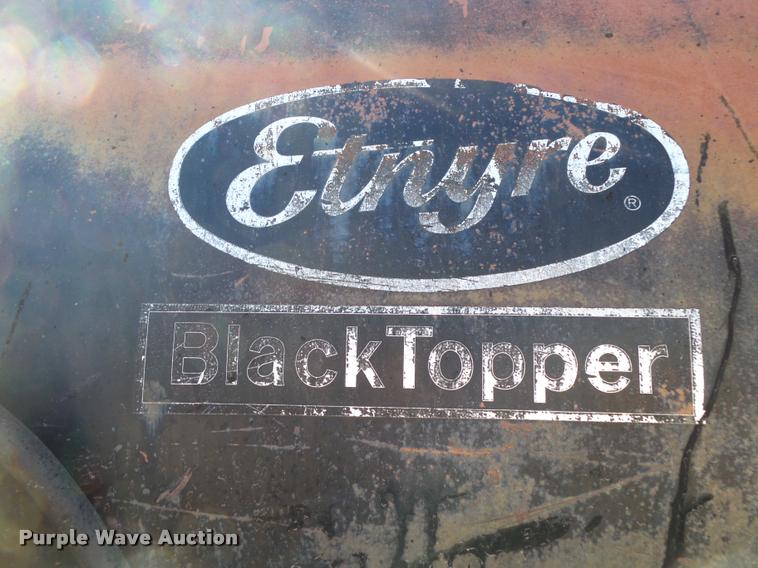 image for item DA2591 1984 Chevrolet Kodiak oil distributor truck