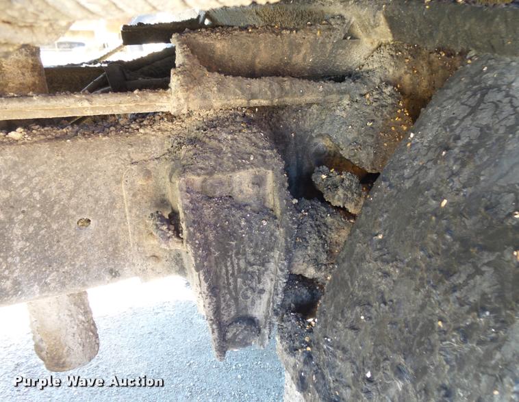 image for item DA2591 1984 Chevrolet Kodiak oil distributor truck