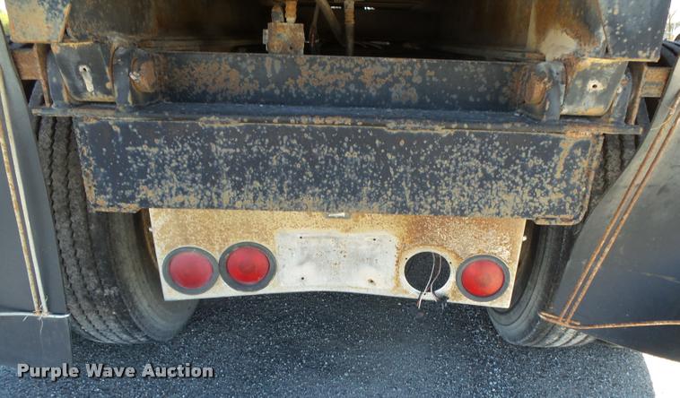 image for item DA2593 1997 shop built end dump trailer