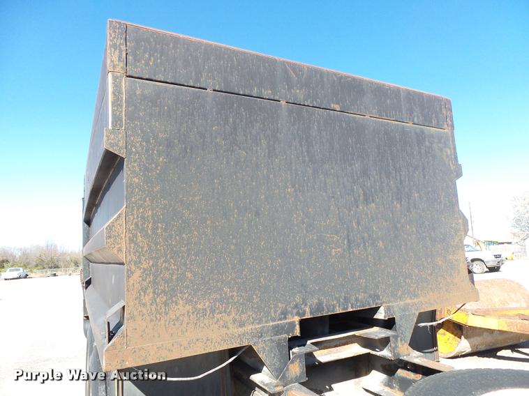 image for item DA2593 1997 shop built end dump trailer