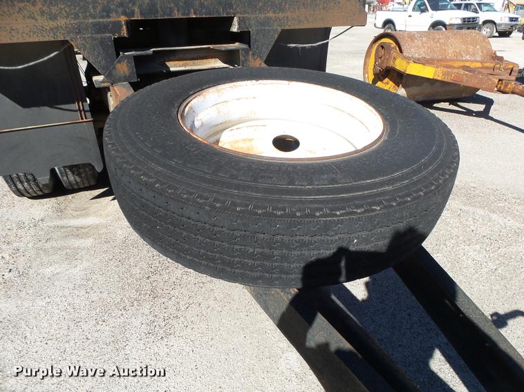 image for item DA2593 1997 shop built end dump trailer