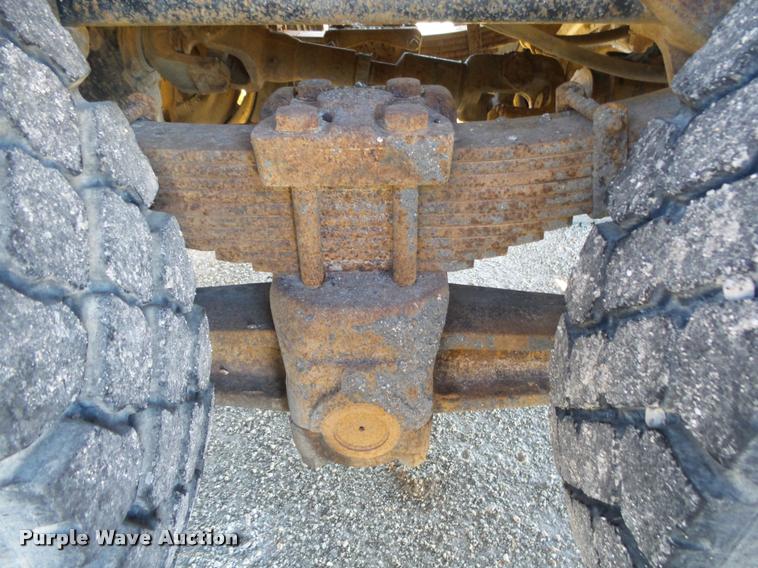 image for item DA2594 1995 International 4900 dump truck