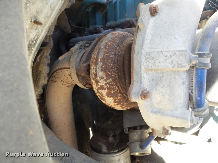 image for item DA2594 1995 International 4900 dump truck