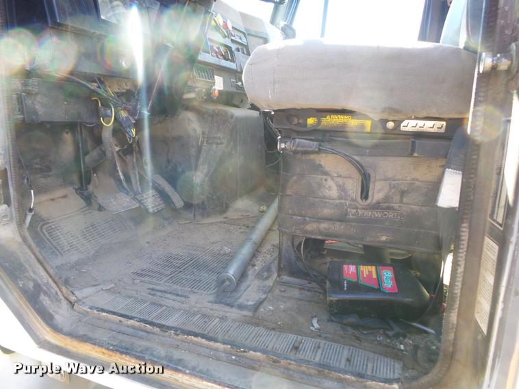 image for item DA2594 1995 International 4900 dump truck