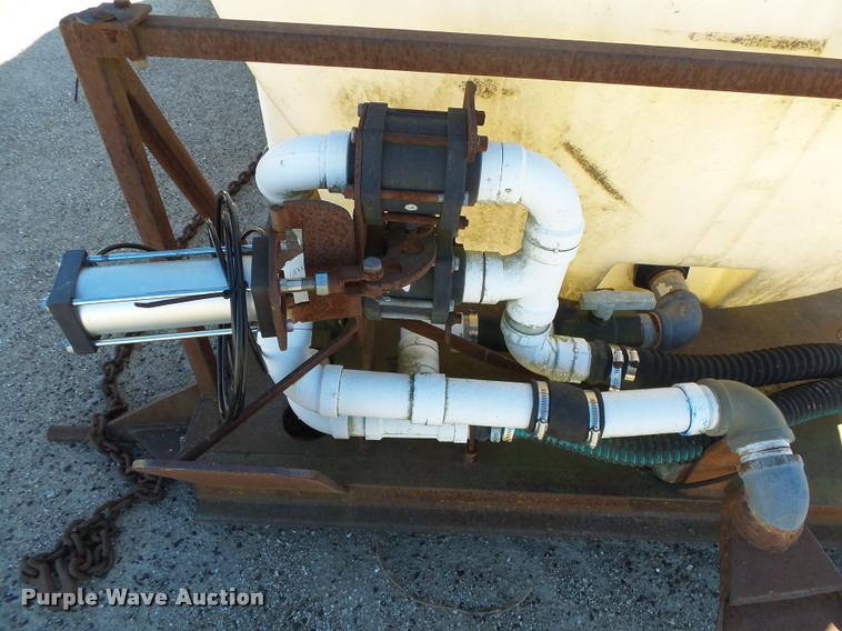 image for item DA2595 Poly tank