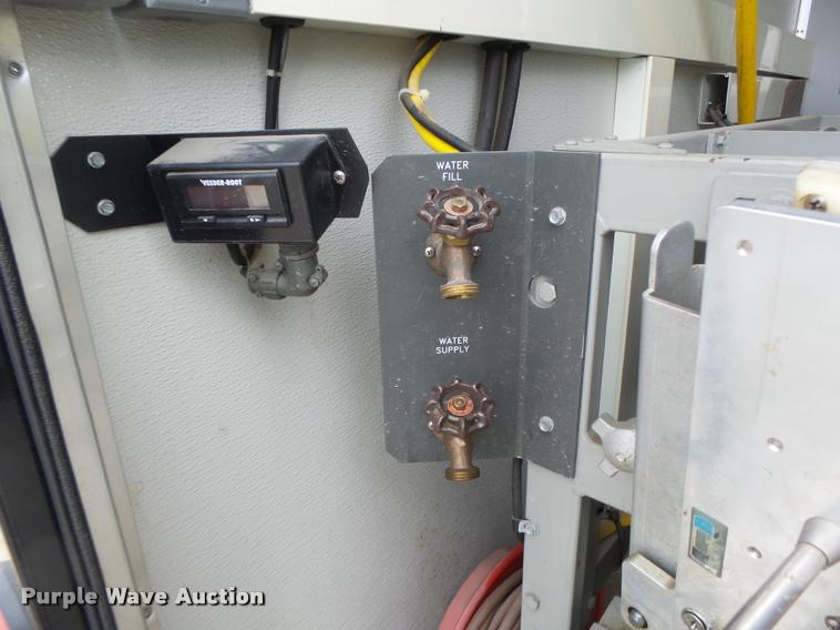 image for item DA3364 2008 Cherokee enclosed trailer with Cues Pro Data 2000 sewer camera system