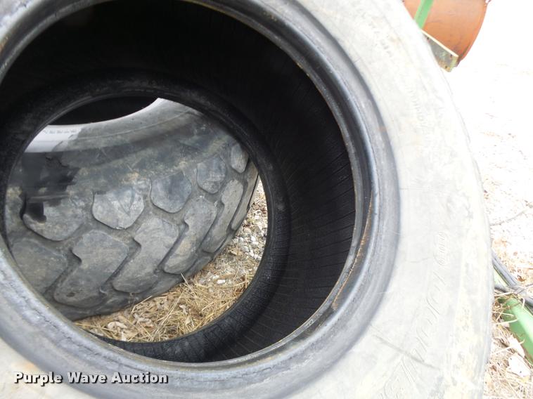 image for item DA9414 (2) Double Coin Mfg. 20.5R25 tires