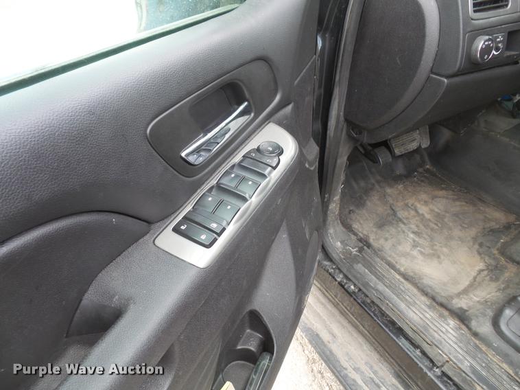 image for item DB0504 2013 Chevrolet Tahoe Police SUV