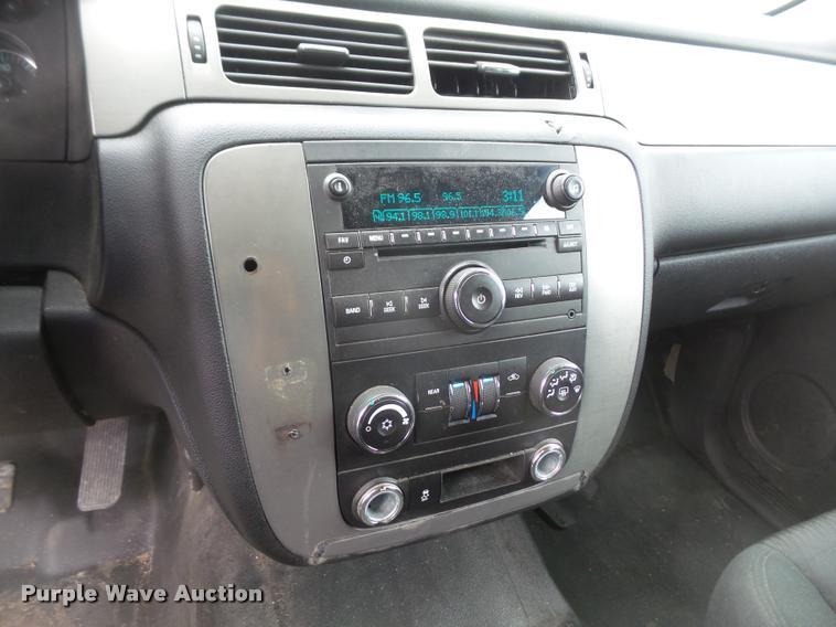 image for item DB0504 2013 Chevrolet Tahoe Police SUV