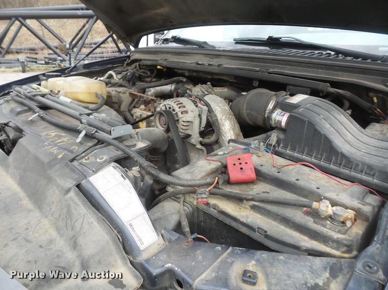 image for item DB0525 2001 Ford F450 Super Duty flatbed truck