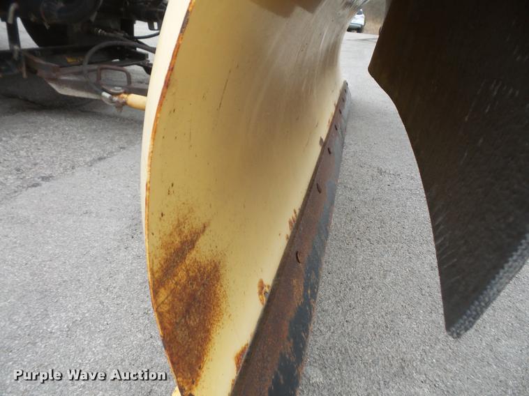 image for item DB0525 2001 Ford F450 Super Duty flatbed truck