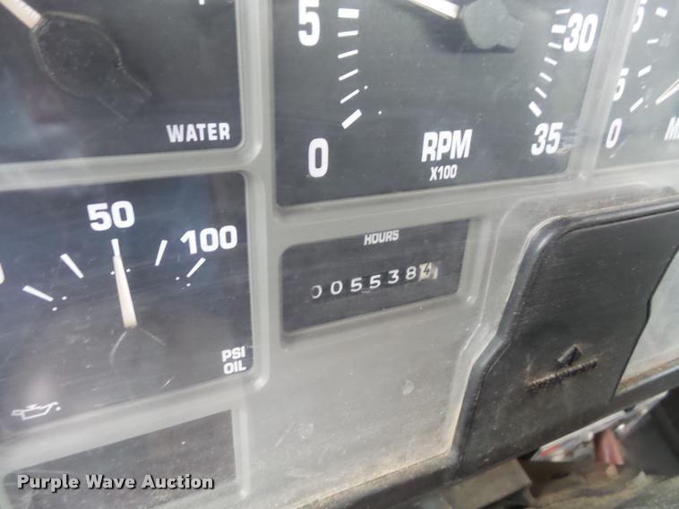 image for item DB0526 1999 International 4700 dump flatbed truck