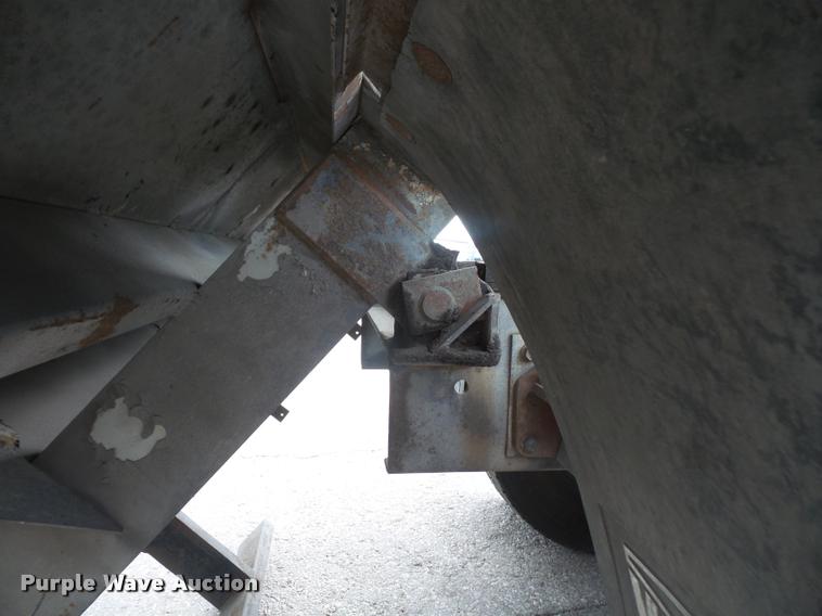 image for item DB0526 1999 International 4700 dump flatbed truck