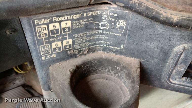 image for item DB0870 1994 Freightliner FLD120SD dump truck