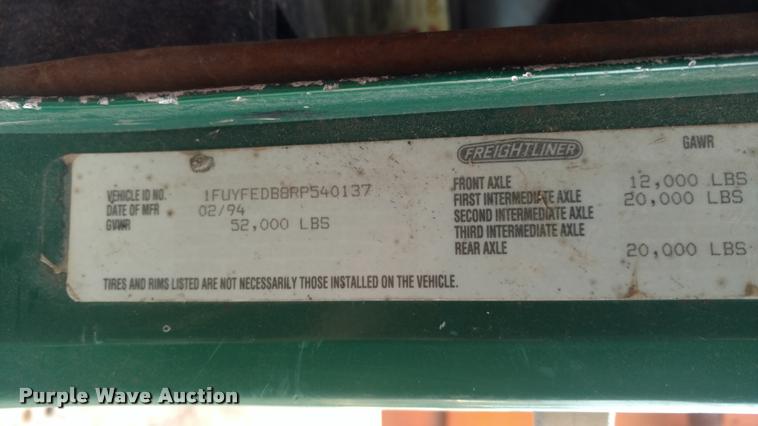 image for item DB0870 1994 Freightliner FLD120SD dump truck