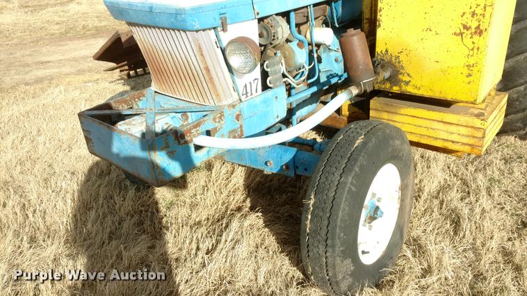 image for item DB0872 Ford 5610 tractor