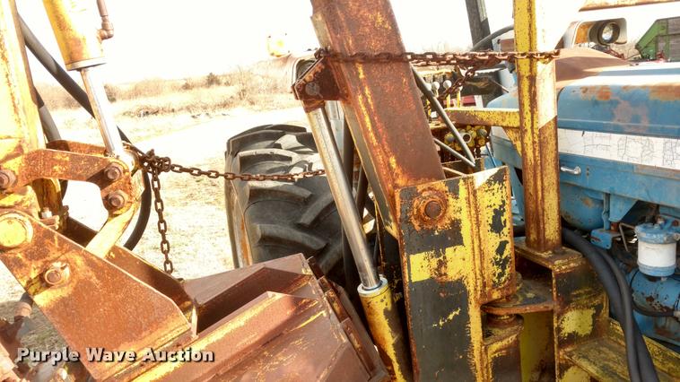 image for item DB0872 Ford 5610 tractor