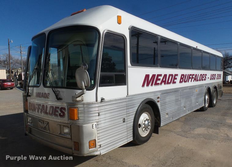 image for item DB1783 1988 Eagle International 20 coach bus
