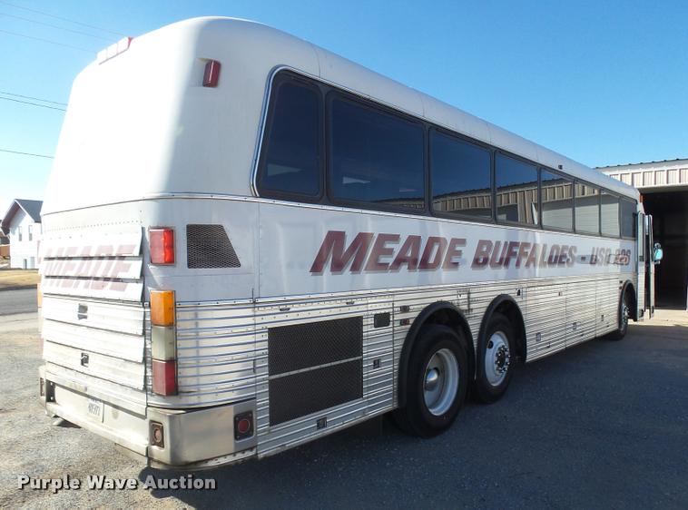 image for item DB1783 1988 Eagle International 20 coach bus