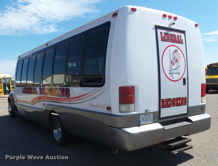 image for item DB1935 2005 Ford F550 Super Duty XL shuttle bus