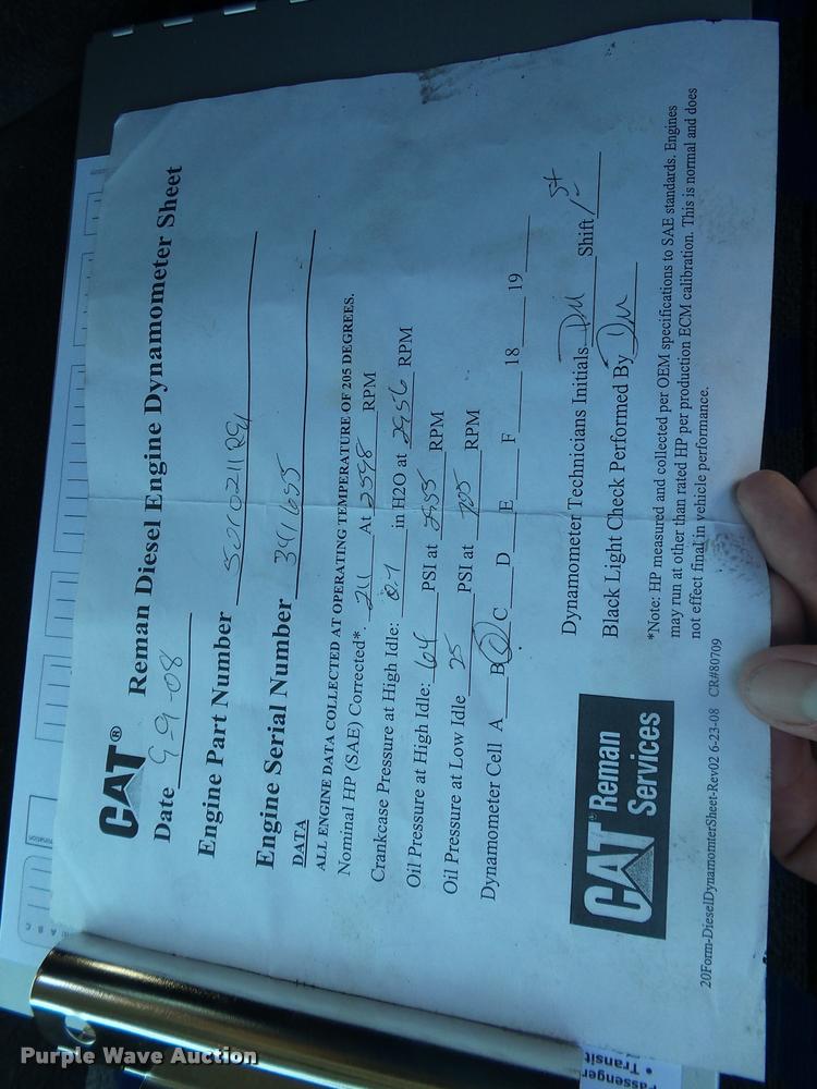 image for item DB1935 2005 Ford F550 Super Duty XL shuttle bus