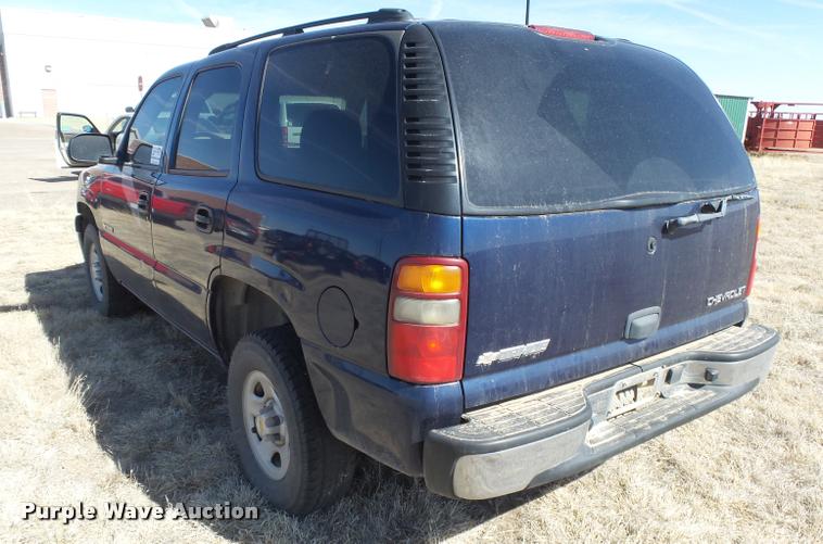 image for item DB1938 2003 Chevrolet Tahoe SUV