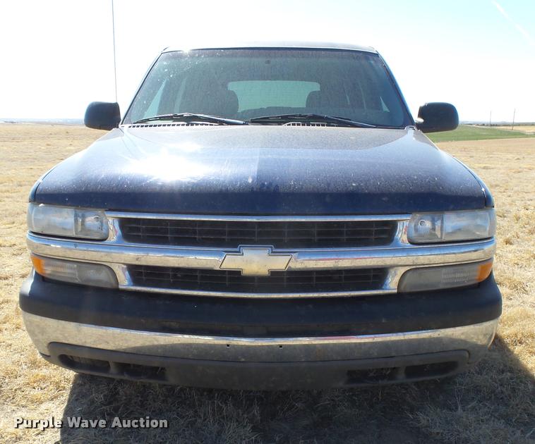 image for item DB1938 2003 Chevrolet Tahoe SUV