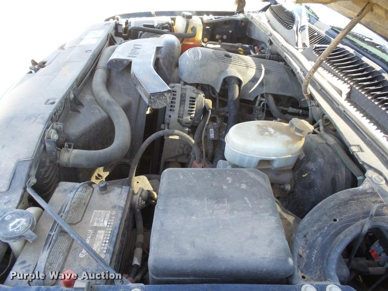 image for item DB1938 2003 Chevrolet Tahoe SUV