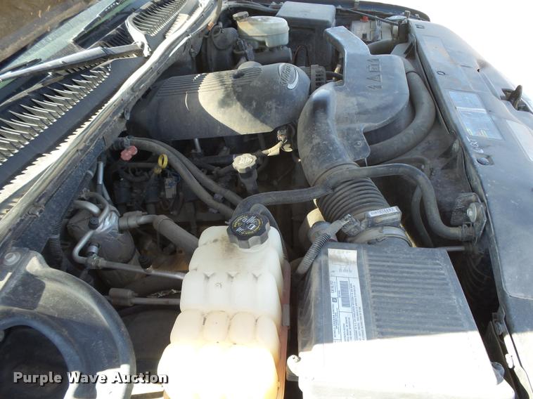 image for item DB1938 2003 Chevrolet Tahoe SUV