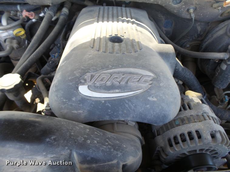 image for item DB1938 2003 Chevrolet Tahoe SUV