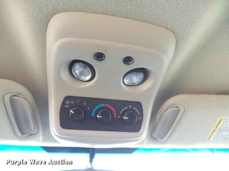 image for item DB1938 2003 Chevrolet Tahoe SUV