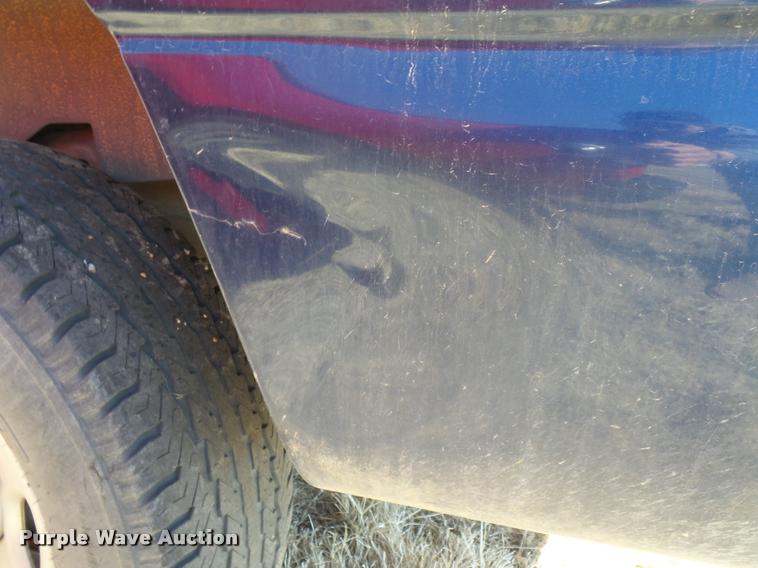 image for item DB1938 2003 Chevrolet Tahoe SUV