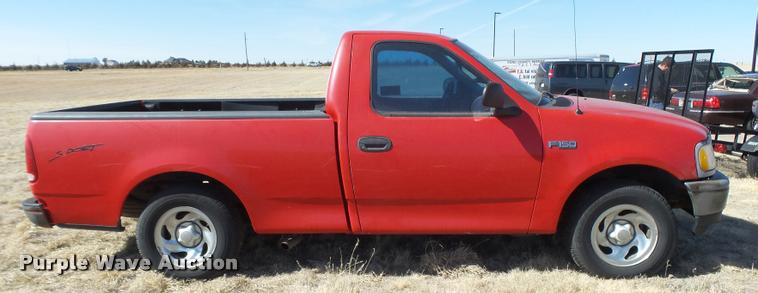 image for item DB1940 1997 Ford F150 pickup truck