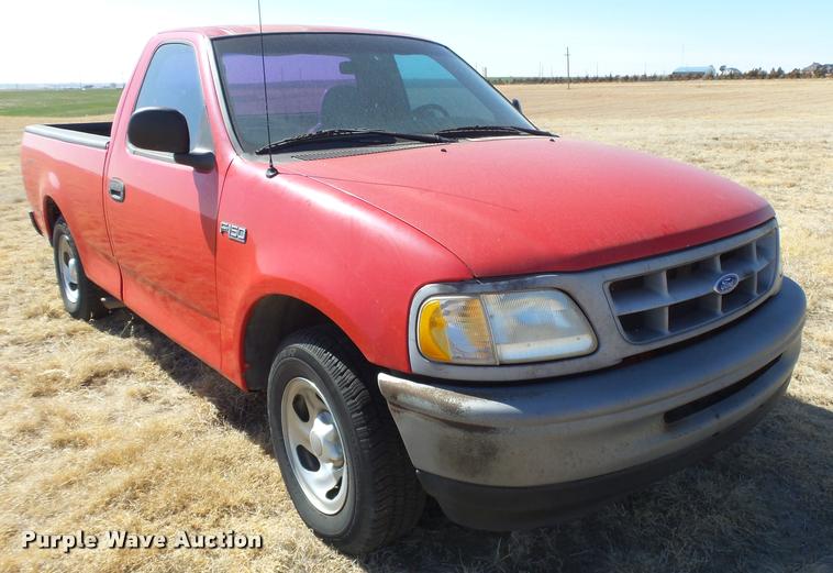 image for item DB1940 1997 Ford F150 pickup truck