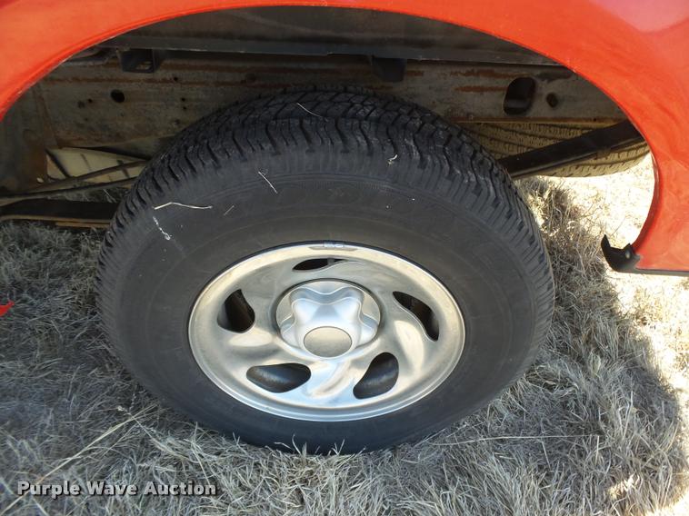 image for item DB1940 1997 Ford F150 pickup truck