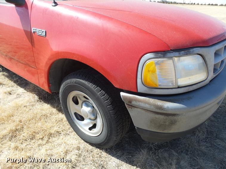 image for item DB1940 1997 Ford F150 pickup truck