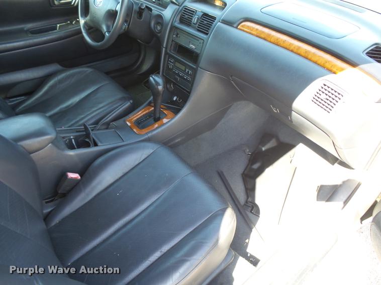 image for item DB1941 2002 Toyota Camry Solara