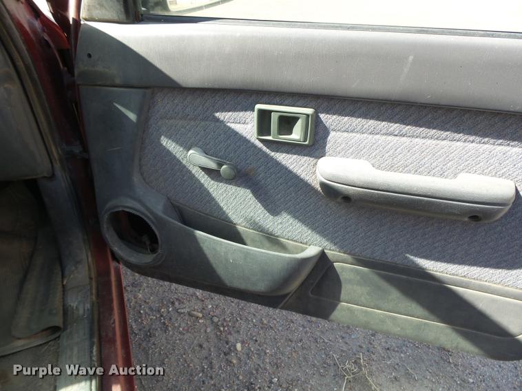image for item DB1944 1995 Toyota Tacoma pickup truck