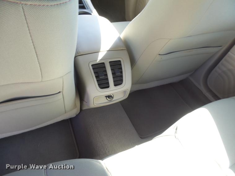 image for item DB1945 2010 Ford Taurus